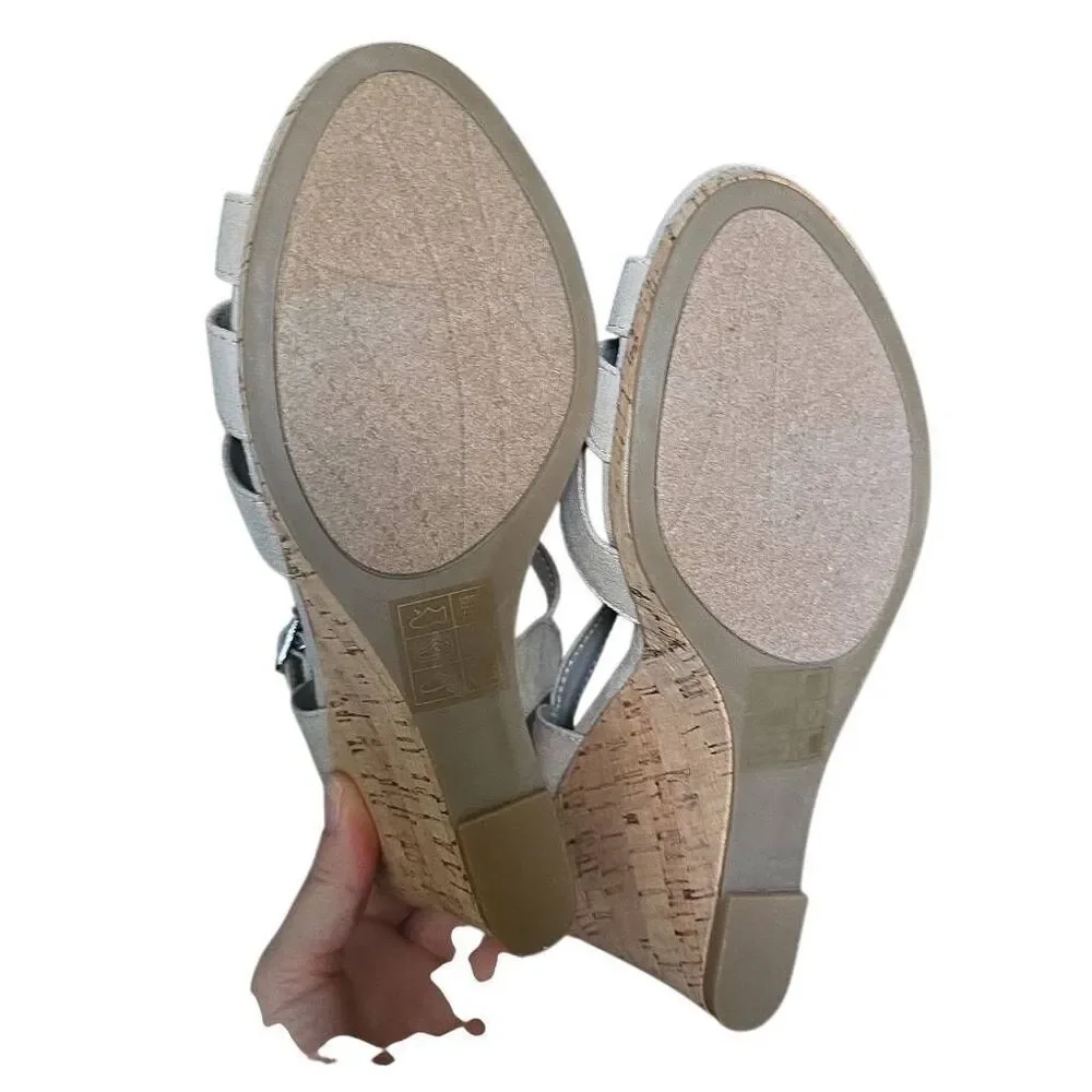 Dolce Vita DV8 Women's Size 7 Lt Gray Microsuede Cork Wedges
